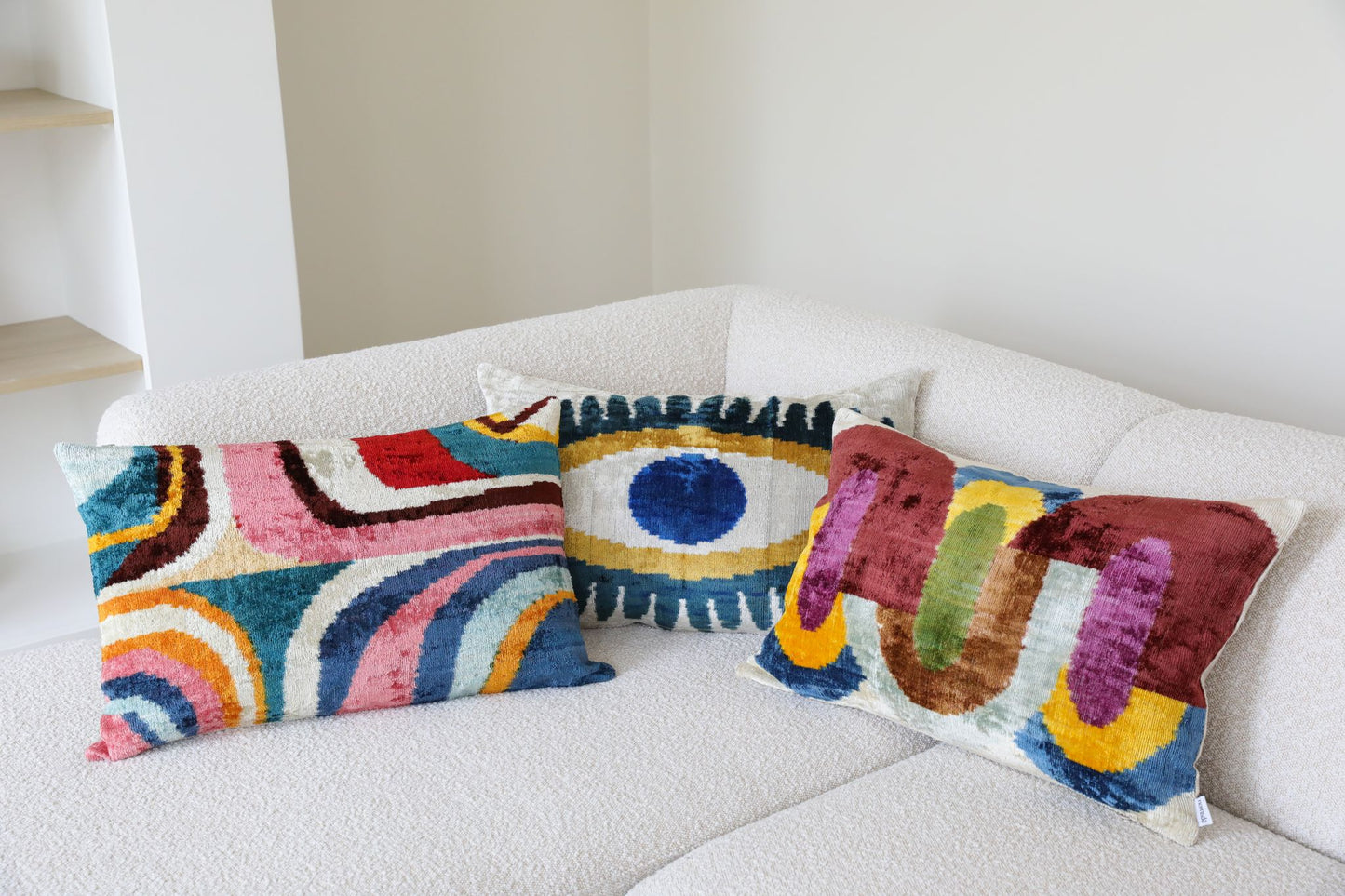 Fluwelen Ikat Picasso Regenboog Kussenhoes