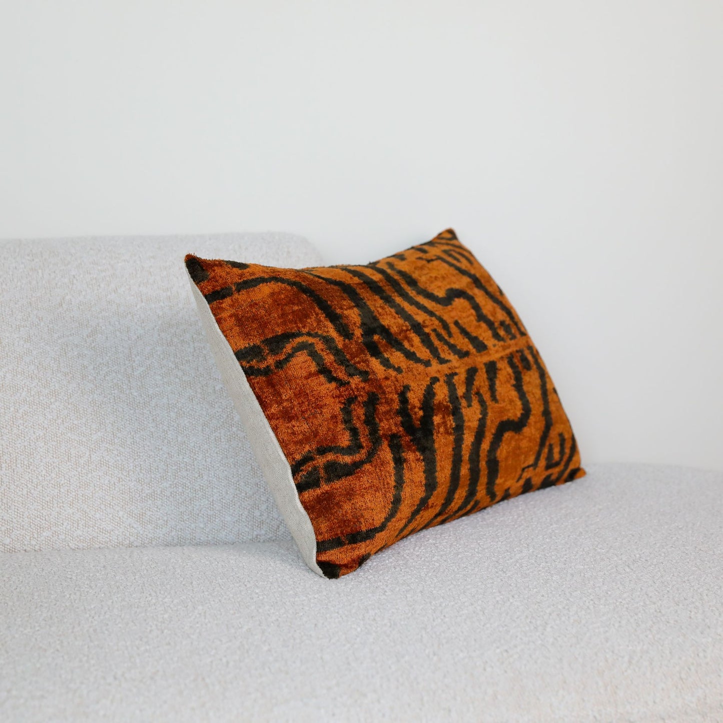 Velvet Ikat Terra Tiger