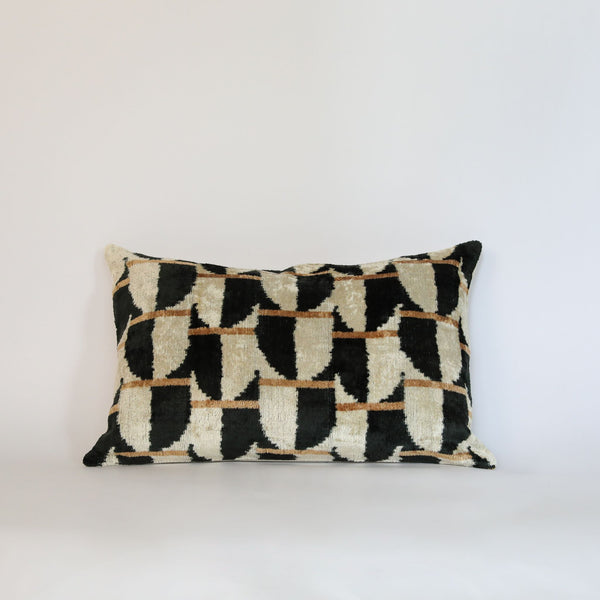 Velvet Ikat Arch Rythm Pillow Cover