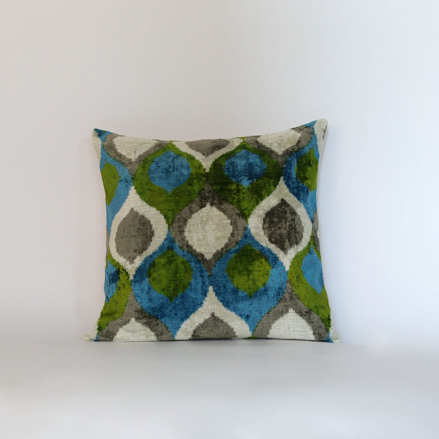 Velvet Ikat Colourful Loop
