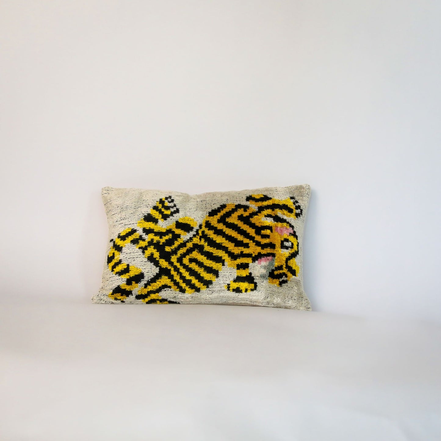 Velvet Ikat Mini Wild
